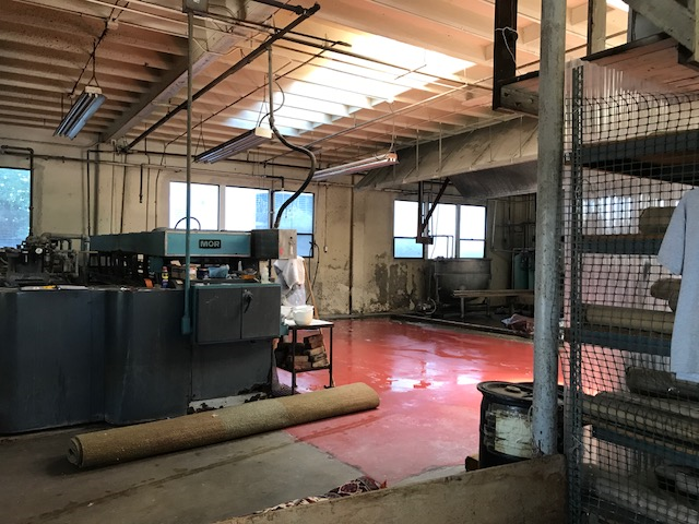 Deluxe Dye Works & Area Rug Cleaners 